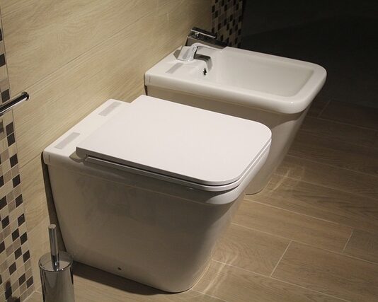 Czy warto zamontować bidet? Czy warto zamontować bidet?