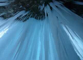 Co to są stalaktyty i stalagmity? Co to są stalaktyty i stalagmity?