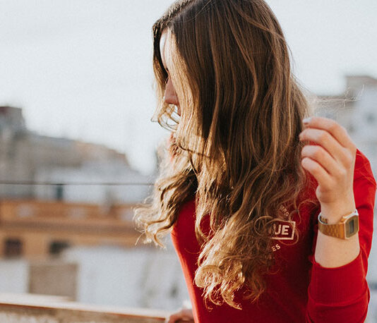 Fryzjer gwiazd we Wrocławiu – gdzie znaleźć profesjonalny salon? fryzjer